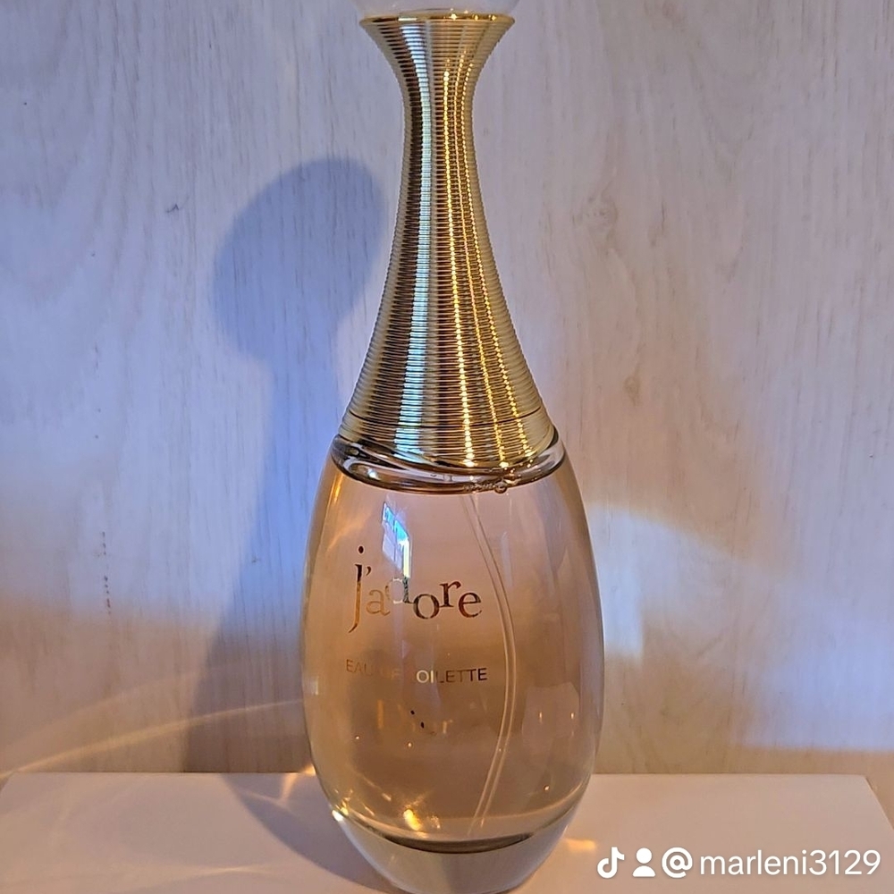 Adore Gold and Clear Decorative Vase